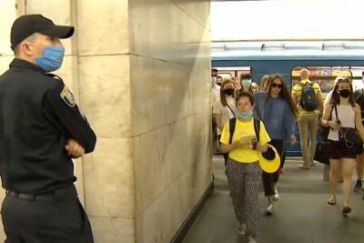 Полиция возьмется за пассажиров харьковского метро: "Направим подкрепление"