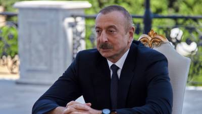 Президент Азербайджана назвал Армению инициатором перемирия в Карабахе