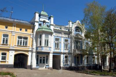 Ставропольский музей получил в дар более 40 работ молодых художников из Дагестана