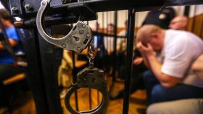 ФСБ задержала в Петербурге оперативника с муляжом взятки на 3 млн рублей