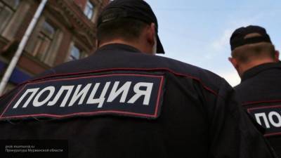 Женщина угрожала прохожим взрывным устройством в Москве