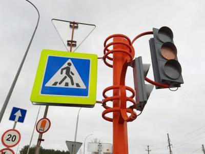 В Кемерове установили светофор на месте концентрации ДТП