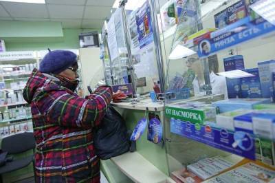 Россиян предупредили об опасности бесконтрольного употребления антибиотиков при коронавирусе