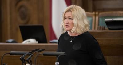 Власть в Латвии не принадлежит народу: Линда Лиепиня сложила мандат депутата Сейма