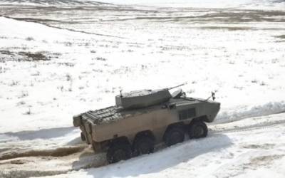 Турция поставила Казахстану новые БТР Arma для проведения испытаний