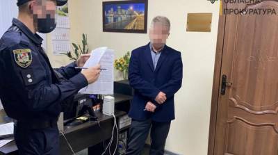 В Луганской области вице-мэра задержали за получение «отката»