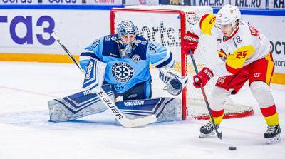 Хоккеисты "Йоккерита" победили "Сибирь" в матче чемпионата КХЛ