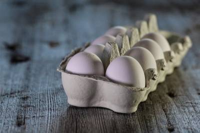 Роскачество: как выбрать свежие куриные яйца