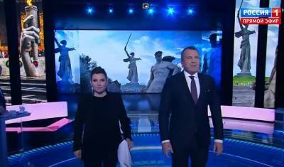 Телевизор убеждает россиян, что большая война на пороге
