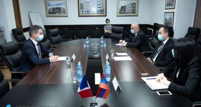 Франция готова оказать поддержку здравоохранению Армении – Джонатан Лакот