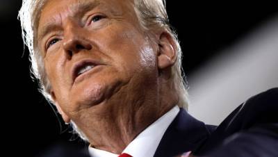 Трамп назвал «ужасной» модератора вторых дебатов