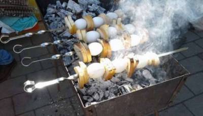 Жареные яйца на гриле: как правильно готовить закуску с дымком