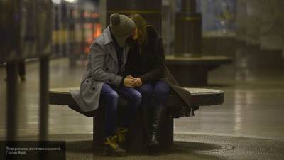 Влюбленную пару оштрафовали за поцелуй в Милане