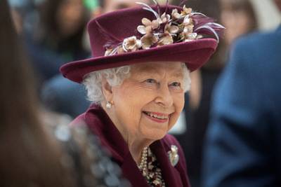 Елизавета II помиловала остановившего бивнем нарвала теракт в Лондоне убийцу