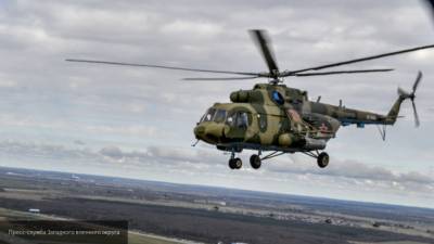 Вертолет присоединился к поискам пропавших рыбаков в Хабаровском крае