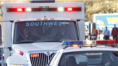 Семь человек пострадали при стрельбе на парковке в США