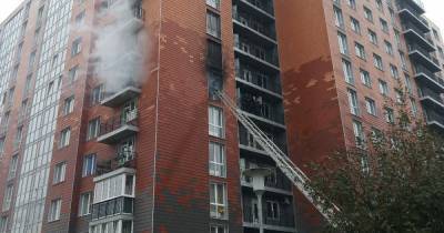 На ул. Гагарина загорелась квартира в многоэтажке (фото)