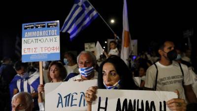 Греки-киприоты протестуют против доступа к Вароше