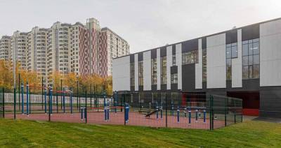Восемь детских садов и 16 школьных корпусов планируется построить в Москве до конца года