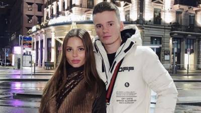 Валерия Арсении Шульгин - «Плод нашей большущей любви»: сын Валерии вскоре станет отцом - 5-tv.ru