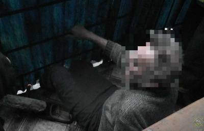 В Светлогорске мужчина застрял в обшивке балкона