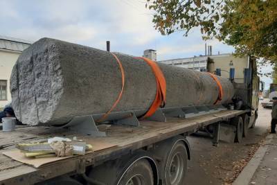 В Выборге установят поднятые со дна Финского залива 200-летние колонны