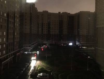 ЖК «Светлый мир» и «Жизнь» в Петербурге лишились света, воды и отопления