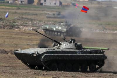 Алиев заявил, что азербайджанская армия взяла под контроль 13 сел в Карабахе