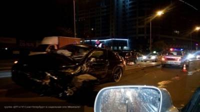 Пьяный водитель КамАЗа протаранил десять машин в Красноярском крае