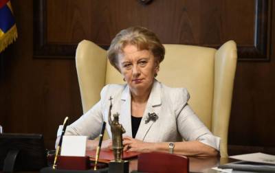 Спикер парламента Молдовы заразилась коронавирусом