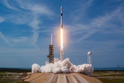SpaceX вывела на орбиту 14 партию интернет-спутников Starlink