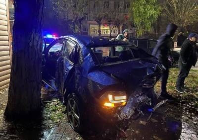 На Циолковского пьяный водитель устроил ДТП с пострадавшими