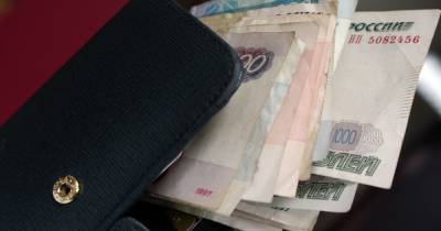 Житель Светлогорска заплатил 465 тыс. рублей долгов по налогам, чтобы у него не арестовали машину