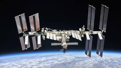 Экипаж МКС устранил утечку воздуха на станции временными средствами