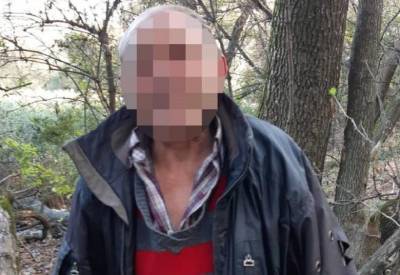 В Киеве бездомный пришел за едой, а получил в грудь ножом