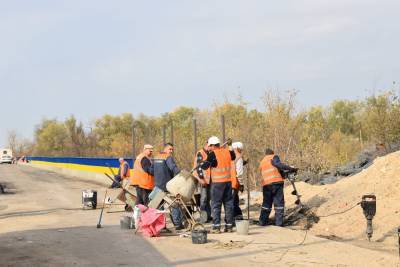 На Луганщине продолжается строительство нового КПВВ "Счастье"