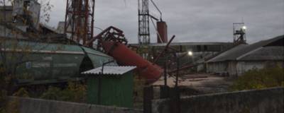В Рязанской области бункер с горохом рухнул на вагоны