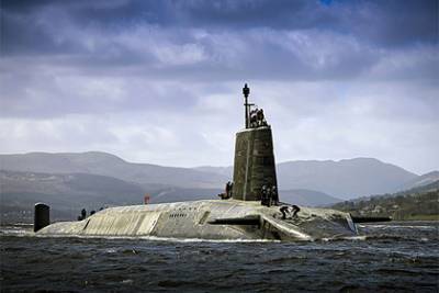 Пьяный подводник из Британии попытался командовать выгрузкой ядерных ракет в США