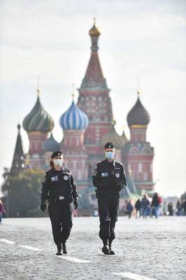 Жесткие задержания россиян без масок одобрил профсоюз полиции