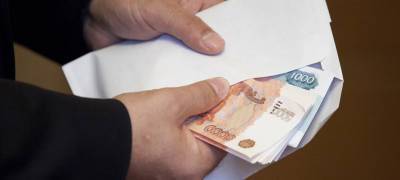 Полмиллиона рублей - средняя сумма взятки в Карелии, заявили в МВД республики