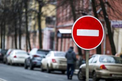 В Промышленном районе Смоленска на 3 дня ограничат движение транспорта