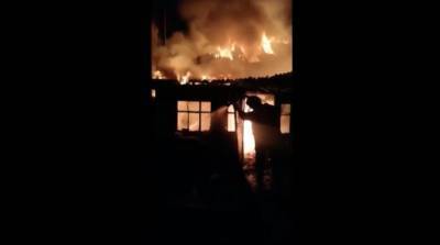 В Черкасской области хозяйка растопила печь бензином и сожгла дом
