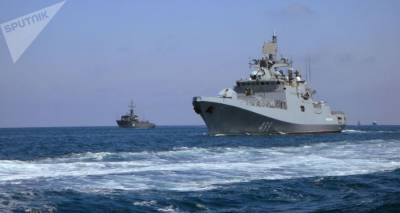 Российский фрегат "Адмирал Макаров" возвращается из Средиземного моря в Севастополь