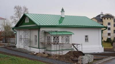 В Тобольске заканчивают реставрацию богадельни при Богородицкой церкви