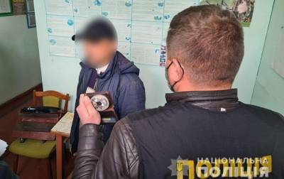 В Хмельницкой области главу сельсовета задержали за взятку в $15 тысяч