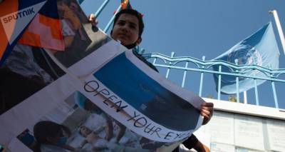 "Арцах – это люди": акция протеста у здания ООН в лицах
