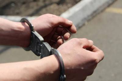 Суд Дагестана приговорил к 15 годам тюрьмы убившего жену мужчину