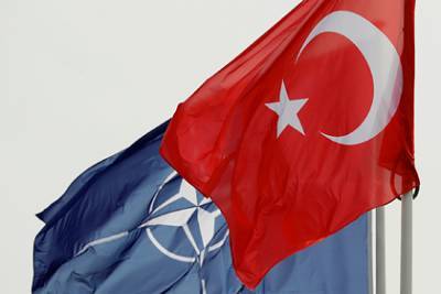 Тулси Габбард - В США призвали исключить Турцию из НАТО - lenta.ru - Россия - США - Армения - Турция - Анкара - Азербайджан