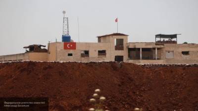 Турецкие военные эвакуируют четыре своих базы в сирийских провинциях