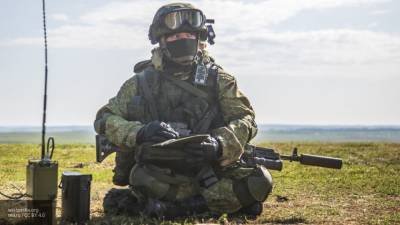 Российскую боевую экипировку "Сотник" оснастят нанобеспилотниками